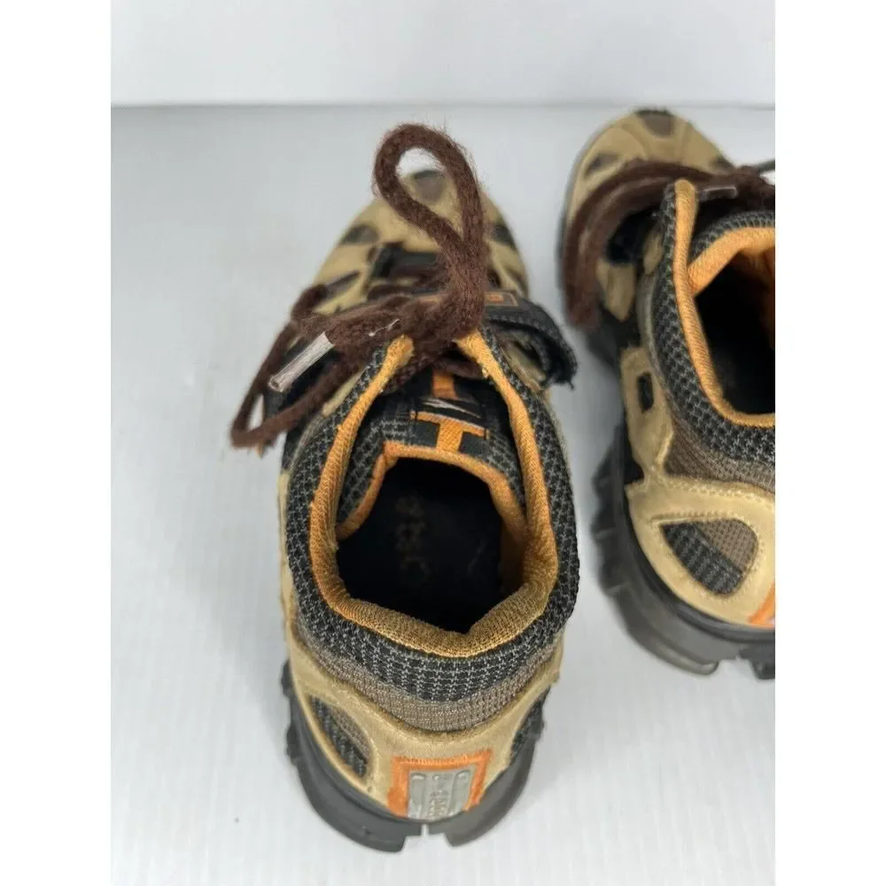 Diadora used some